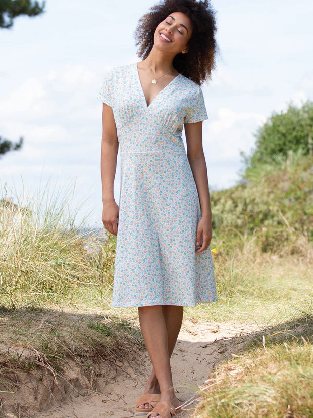 Cheselbourne jersey dress meadow ditsy soft