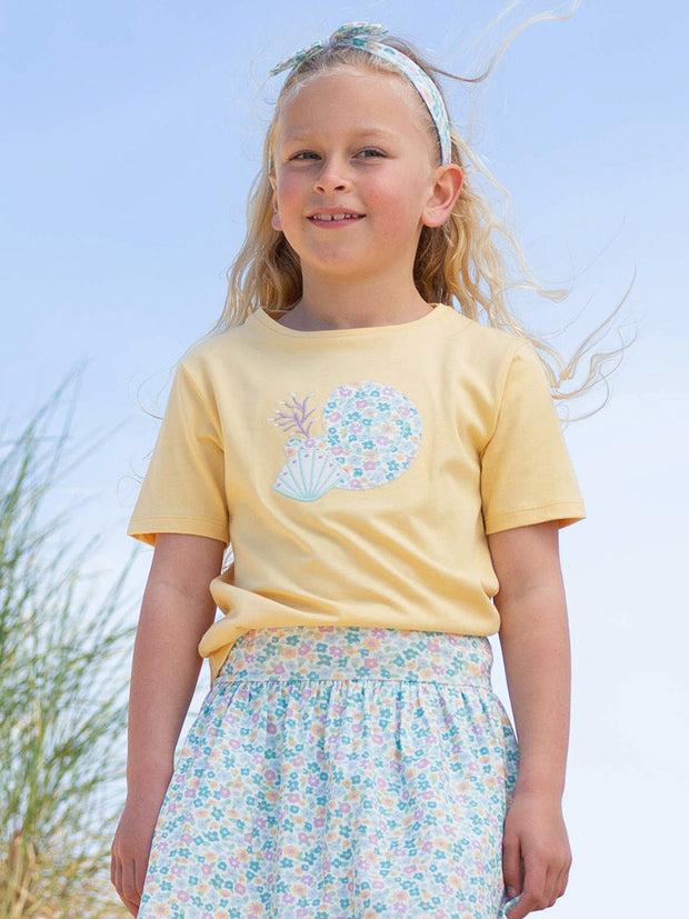 Shell seeker t-shirt