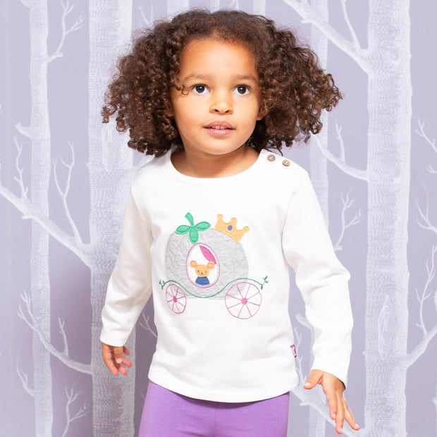 Girl in cinder mouse t-shirt