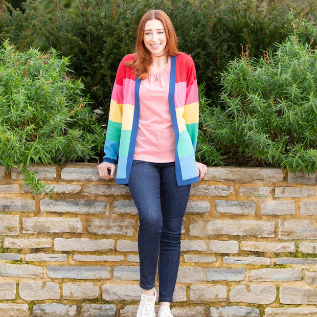 Woman in stour jersey top soft pink