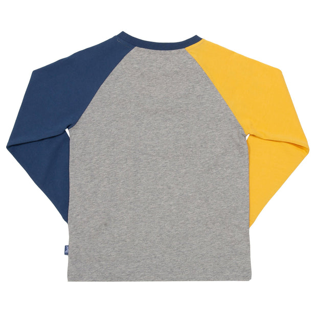 Flat shot of giraffe t-shirt