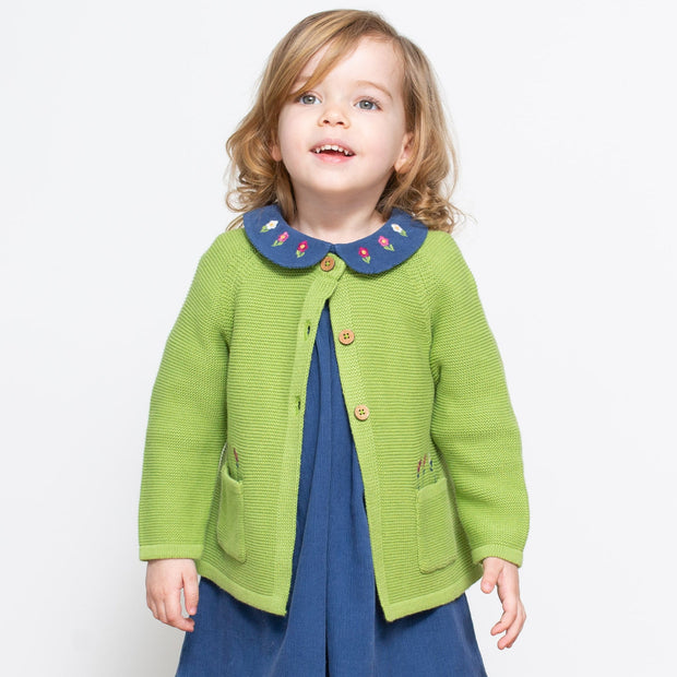 Girl in pretty pansy dress