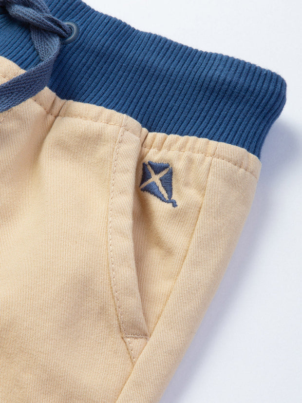 Kite - Boys organic yacht shorts stone beige - Twill - Elasticated waistband with adjustable ties