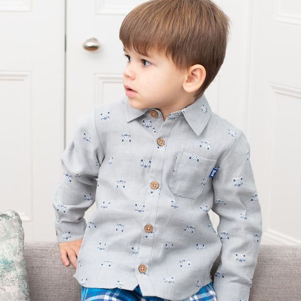 Boy in cool cat shirt