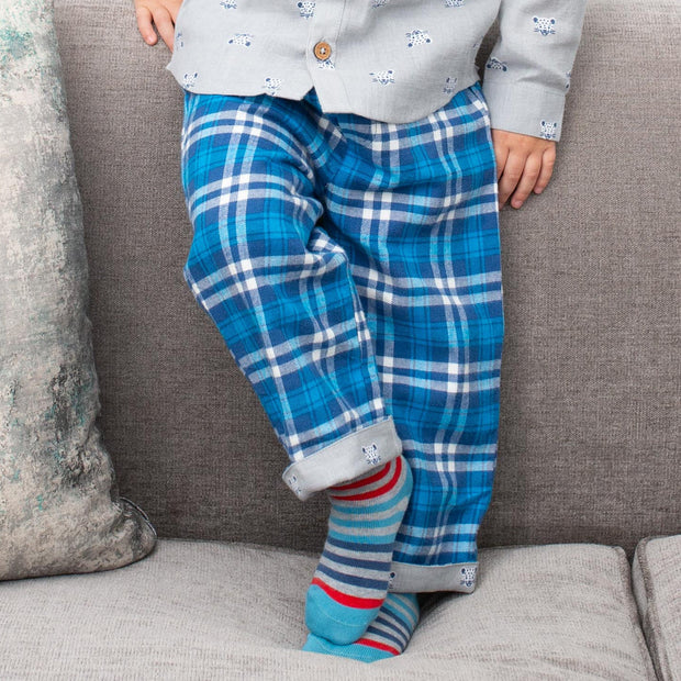 Boy in cool cat 2-in-1 pull ups