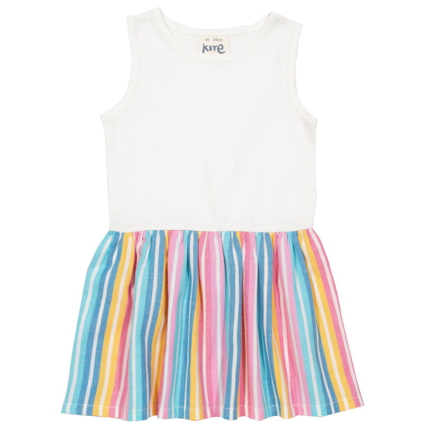 Girl in curious cat set