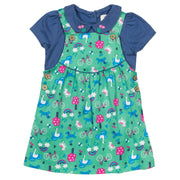 Girl in park life set