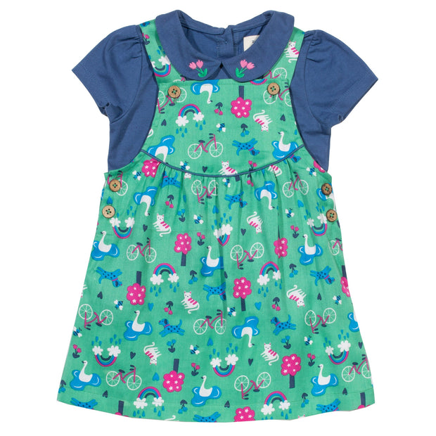 Girl in park life set